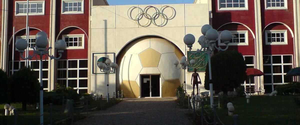 Zinde Kalmanın Sırrı: Büyükorhan Spor Salonları